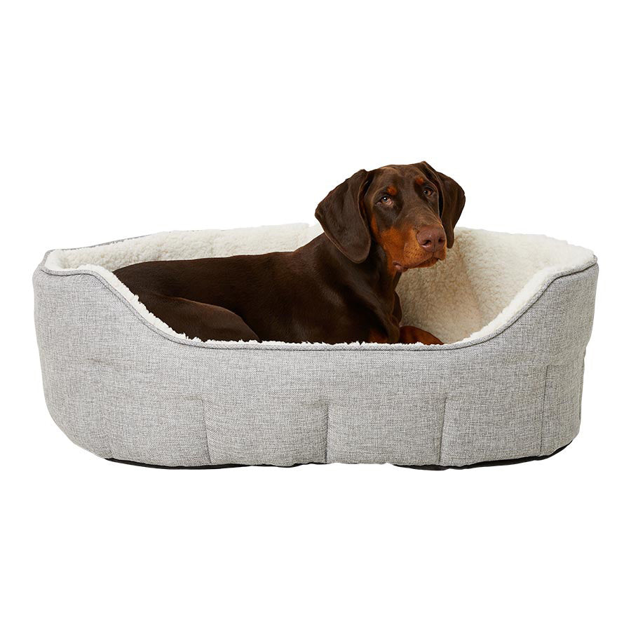 Linen Look Scallop Oval Dog Bed