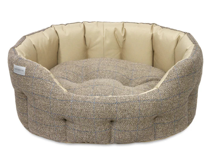 Round Traditional Tweed Bed